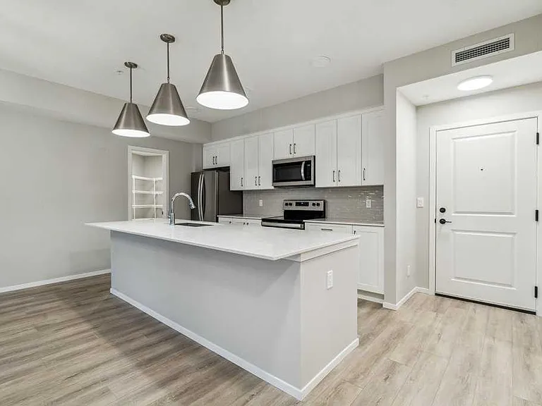 140 Mahogany St S #106 — Photo 3