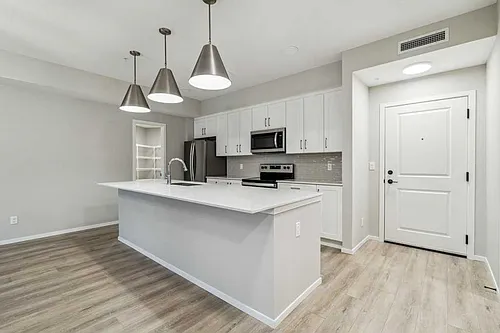 140 Mahogany St S #106 Photo 1
