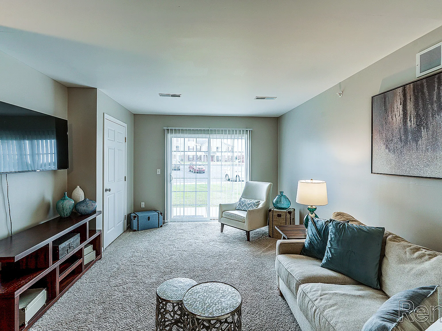 Abbey Ridge Apartment Homes — Photo 2