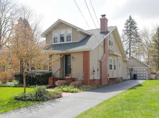 1526 Royce Ave, Kalamazoo, MI 49001