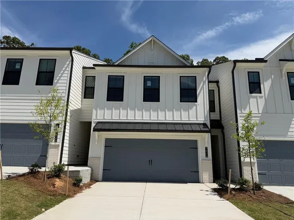 7409 Quinn Pl, Flowery Branch, GA 30542