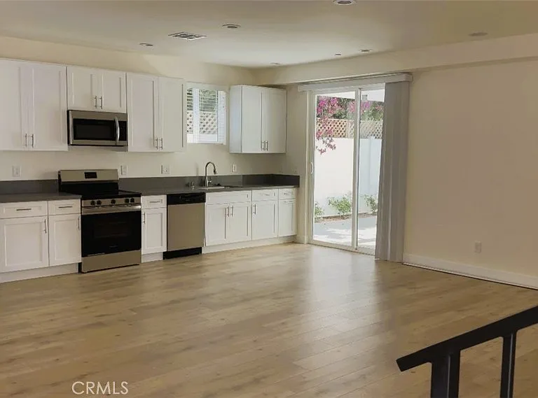 6851 N De Celis Pl — Photo 1
