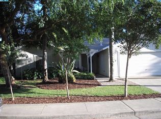 1147 W Glenn Ct, Porterville, CA 93257