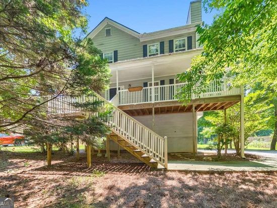 1070 Atherton Ln, Woodstock, GA 30189