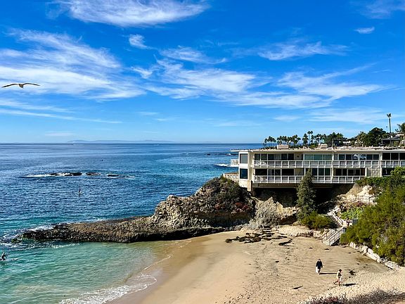 Divers Cove and exterior complex