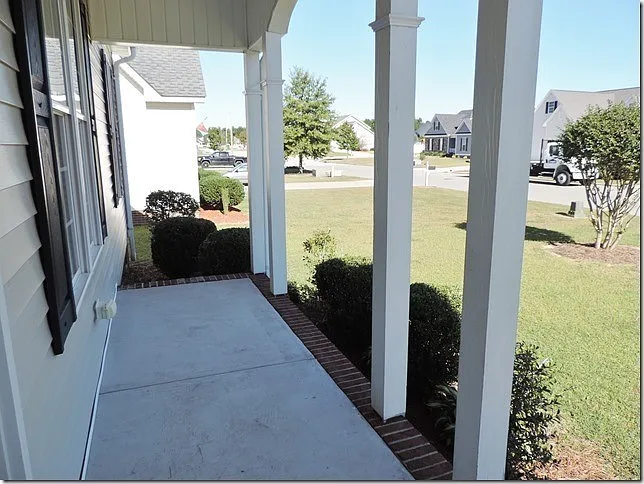 2409 Chelsea Drive — Photo 3
