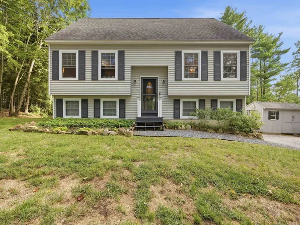 33 Old Rochester Road, Barnstead, NH 03225