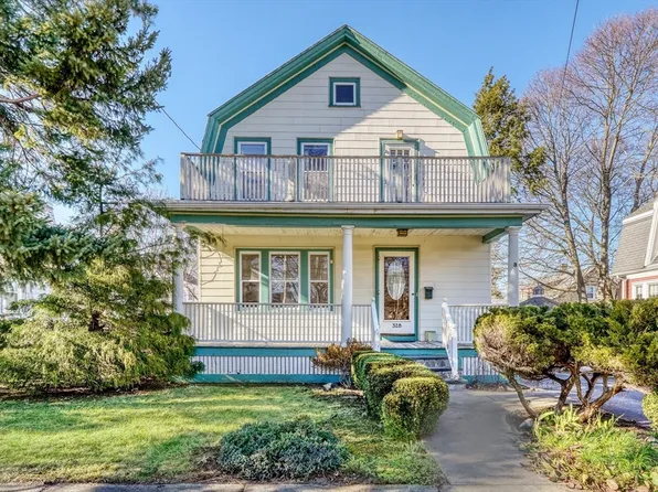 328 Upham St, Melrose, MA 02176