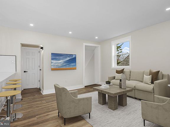 3rd image of 837 Philadelphia Ave