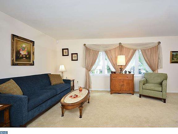5th image of 504 Municipal Dr
