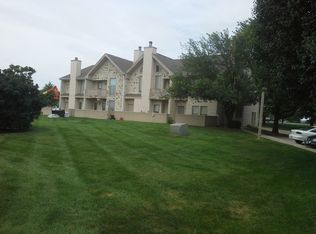 930 E Primrose St APT B3, Springfield, MO 65807