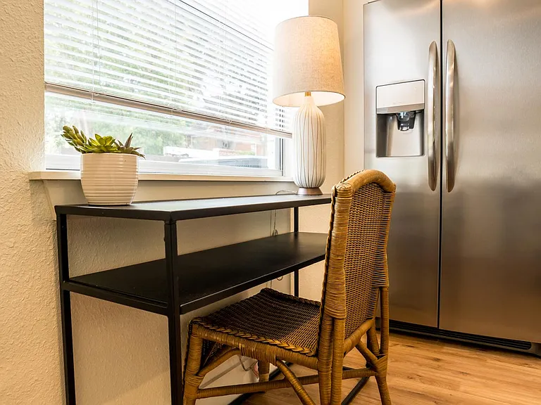 2160 Riverside Ave #6 — Photo 15