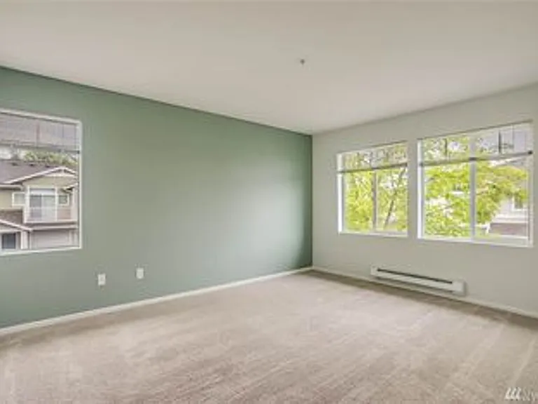 4050 S 212th Ct #D — Photo 14