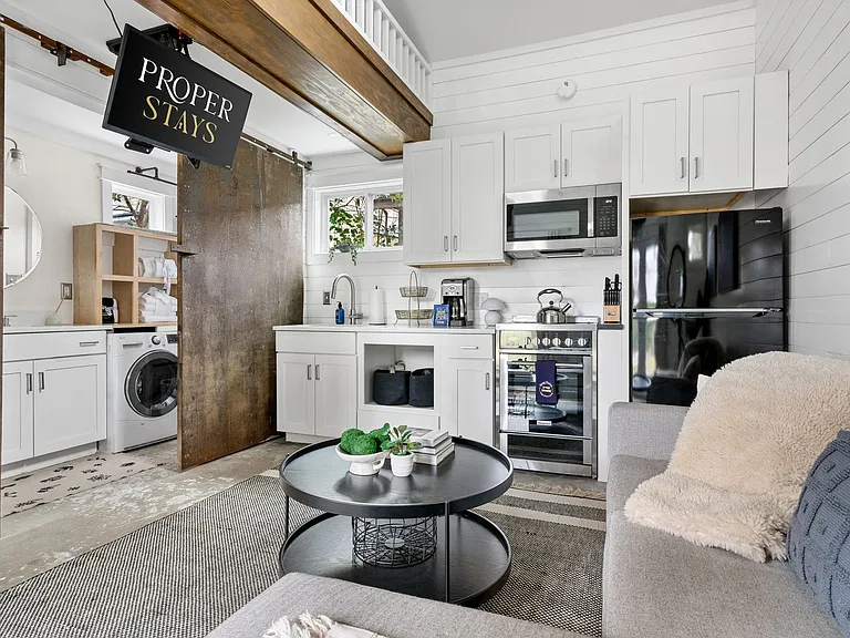 847 Rutledge Ave #B — Photo 2