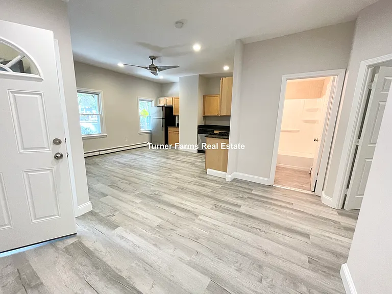 174 Bolton St #1F — Photo 8