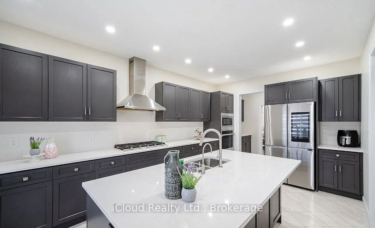 5 bed, $4,500 — Photo 4