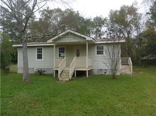 9316 Gray Ave, Vancleave, MS 39565