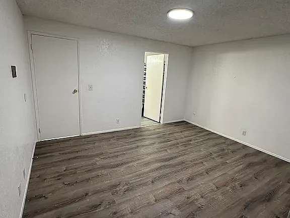 120 Stanford Dr #C — Photo 13