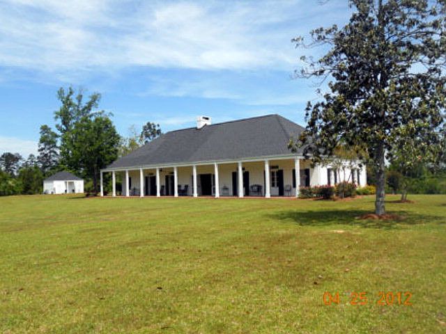 1st image of 1054 Hill Dr
