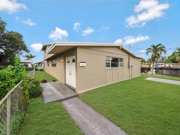 1515 NW 153rd St, Miami Gardens, FL 33054