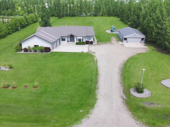 678 45th Ave W, West Fargo, ND 58078