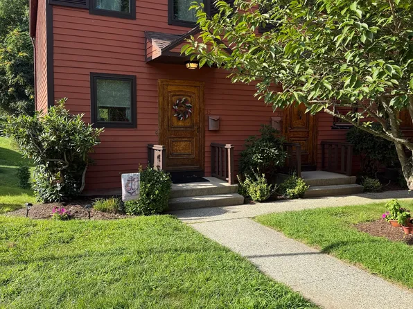 32 Courtland Drive #32, Groton, CT 06340
