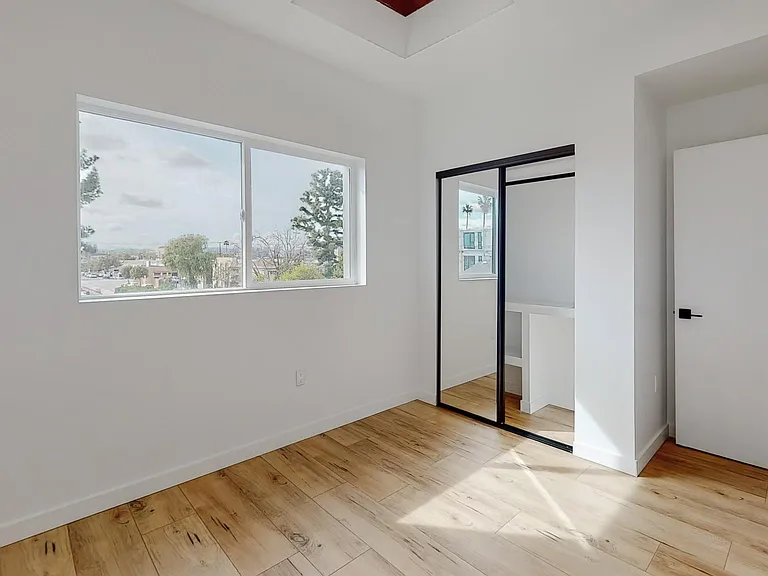16010 Cantlay St #2 — Photo 7