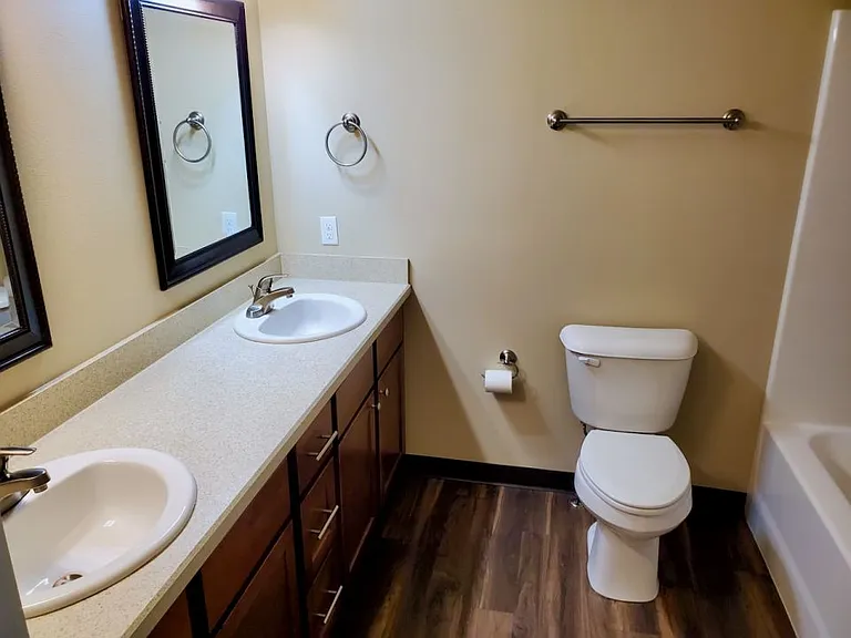 721 Lake Elmo Dr — Photo 6