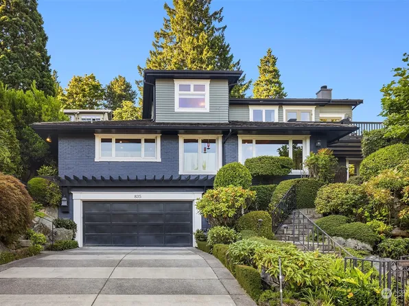 835 Hillside Drive E, Seattle, WA 98112