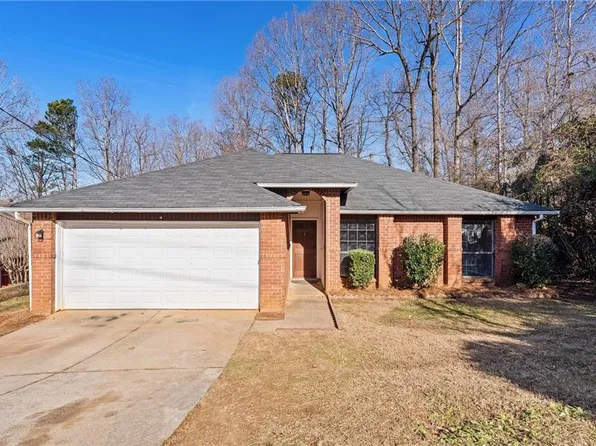 1440 Teaberry Cir, Lawrenceville, GA 30044