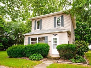7882 Main St, Clinton, OH 44216
