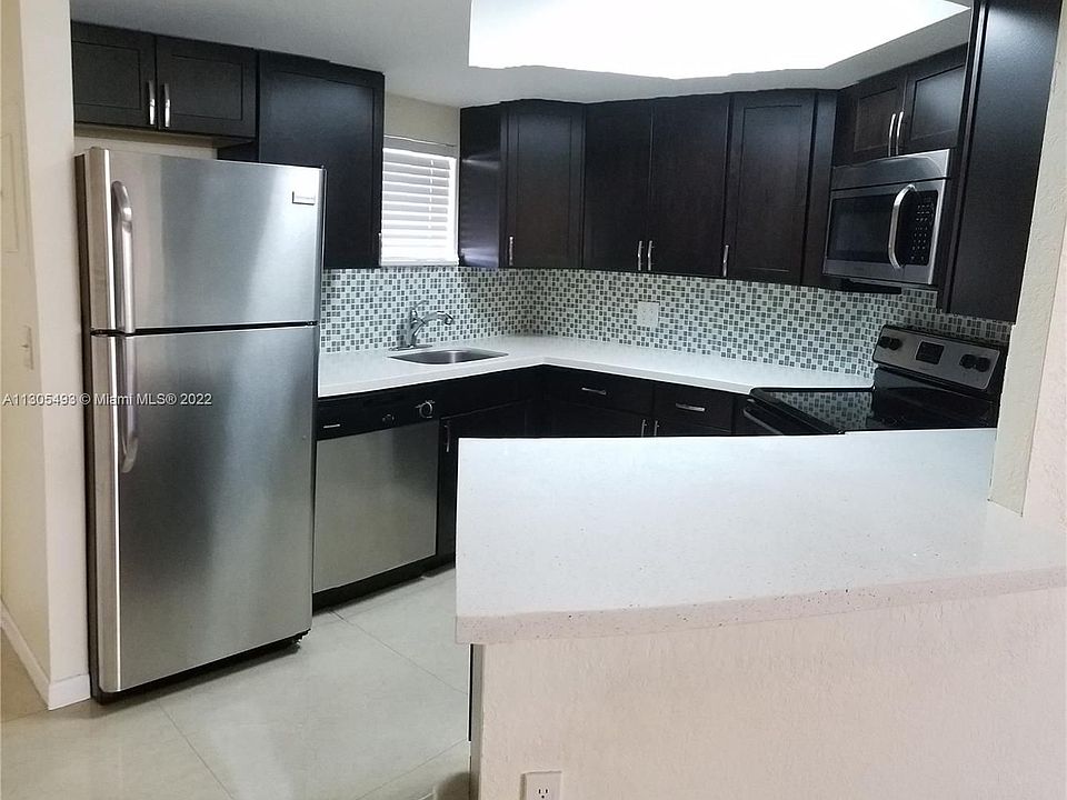 1st image of 8343 Lake Dr APT 503