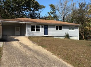 2825 Fran Mar Dr, Gainesville, GA 30506