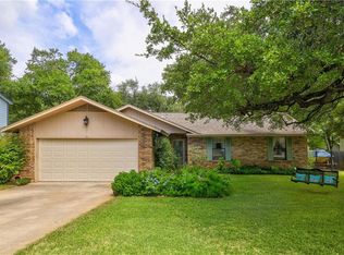 3904 Burr Oak Ln, Austin, TX 78727