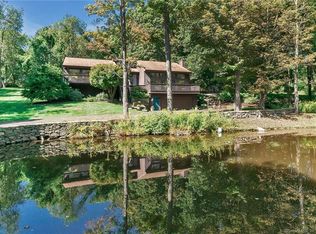 63 Mount Pleasant Rd, Newtown, CT 06470