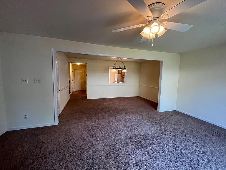 8704 Hermitage Trace Cir — Photo 5