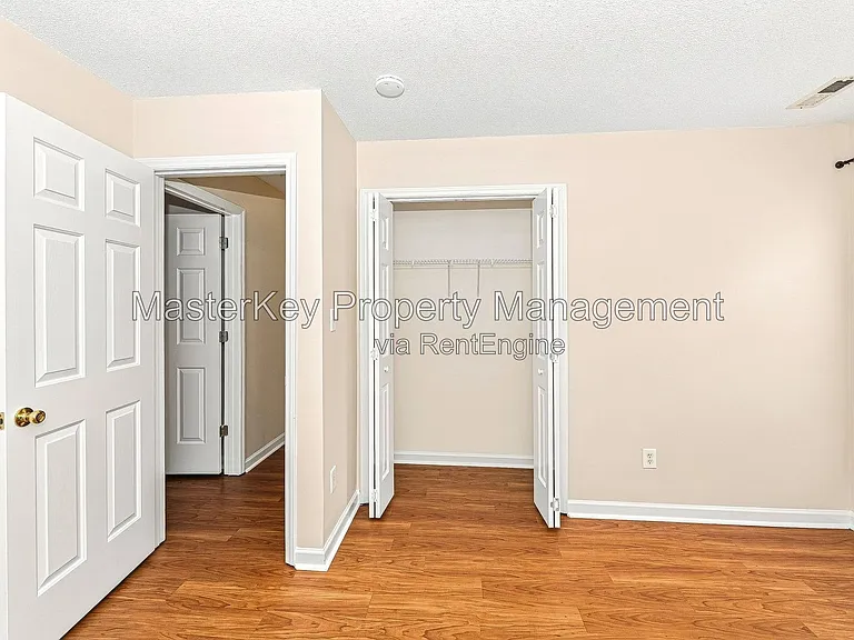 6307 Forest Ridge Dr — Photo 26
