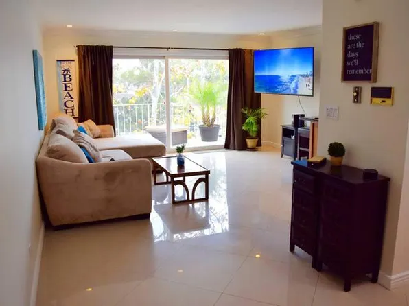 200 McNeil Ln, Newport Beach, CA