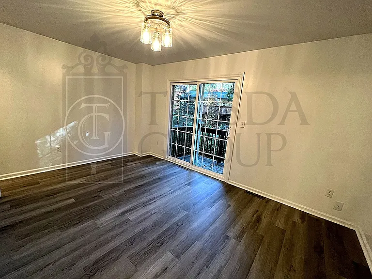 213 West St — Photo 14
