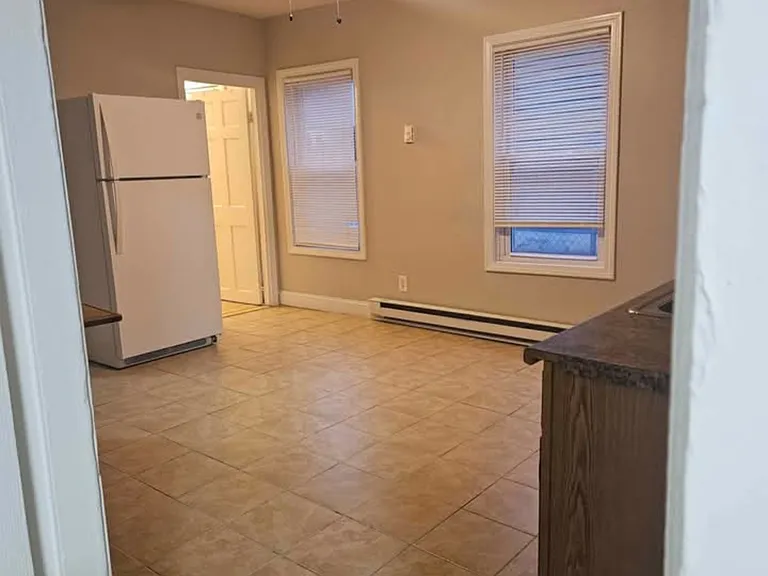 61 Lilac St #1 — Photo 7