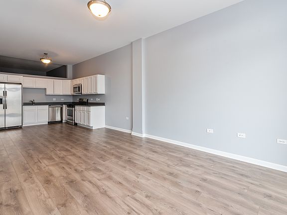 5th image of 3630 N Harlem Ave APT 309
