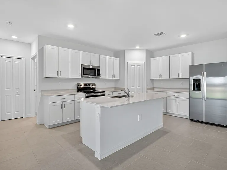 19525 Fairhill Ct — Photo 15
