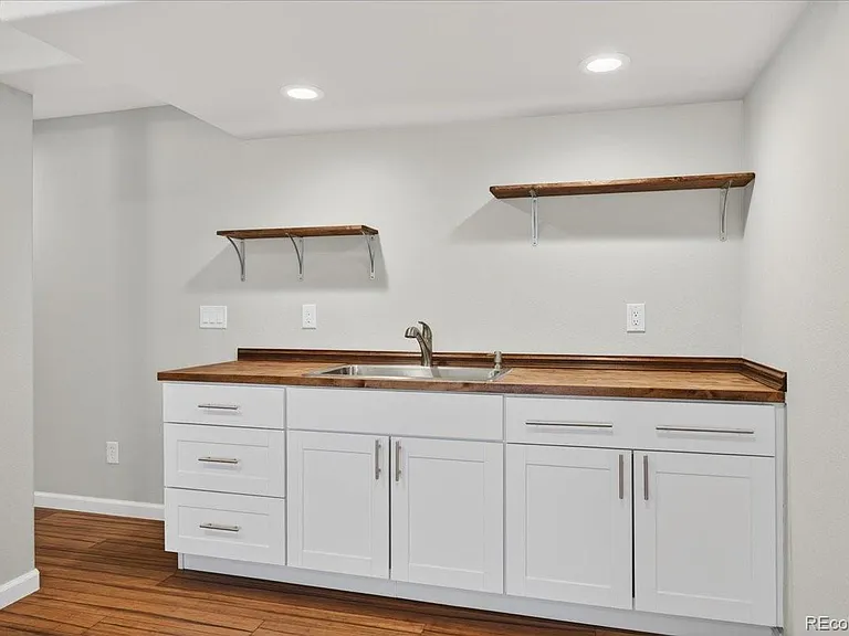 10543 Laurelglen Cir — Photo 41