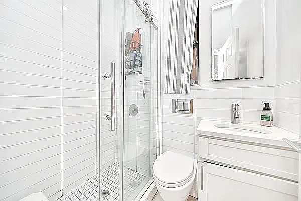 325 E 83rd St #1C — Photo 22