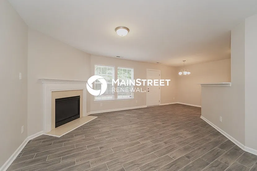 8537 Panglemont Dr — Photo 4