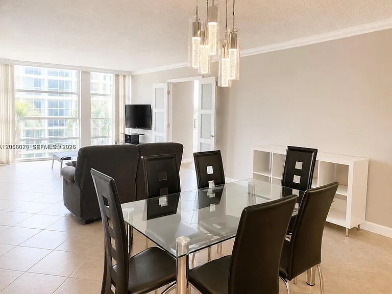 2000 Atlantic Shores Blvd #316 — Photo 4