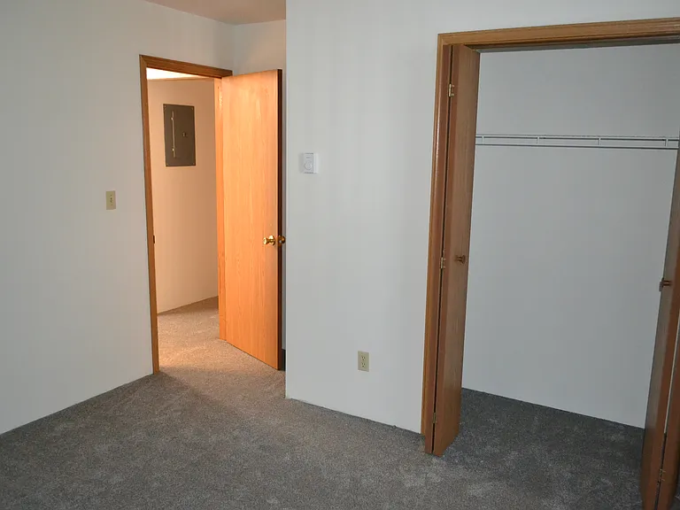 14995 Liston Ave — Photo 9