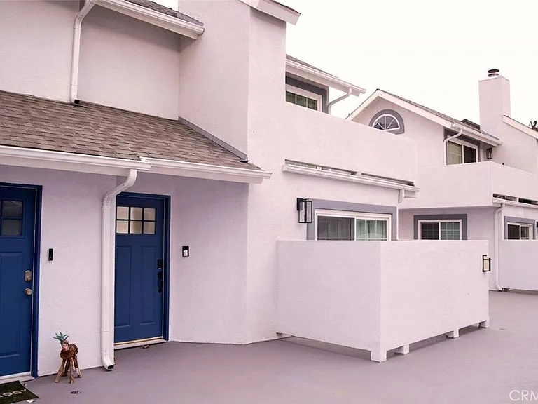 7310 Balboa Blvd #F — Photo 56