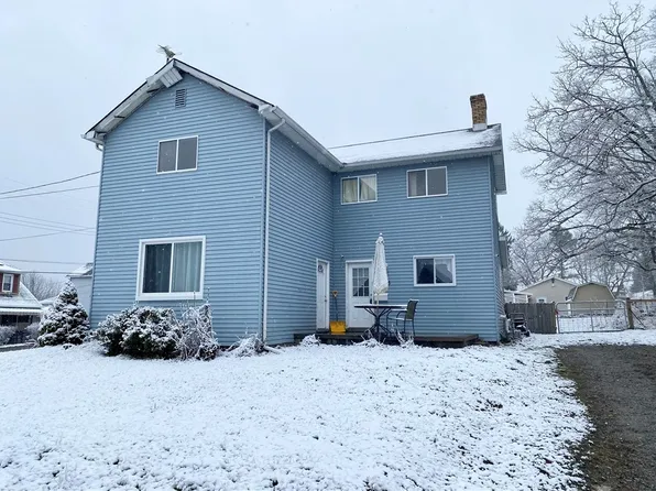 403 16th Ave, Beaver Falls, PA 15010