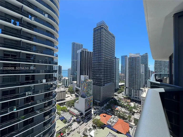 55 SW 9th St #2702 — Photo 15